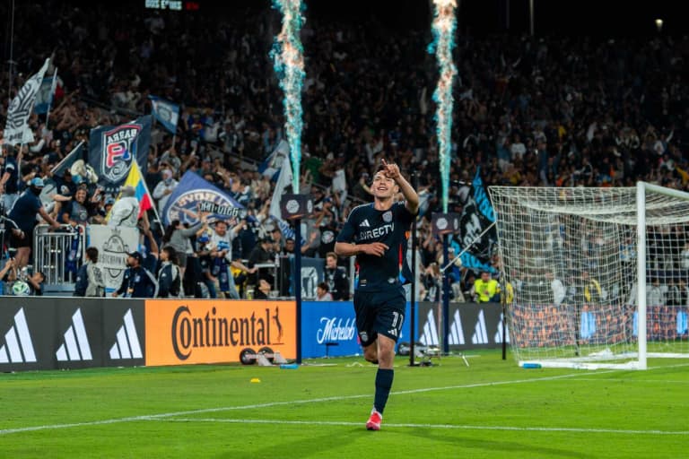 media_40467288_40221234_compressed