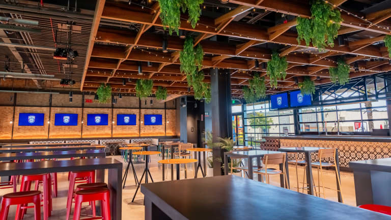 031924BEN08990-HDR-3